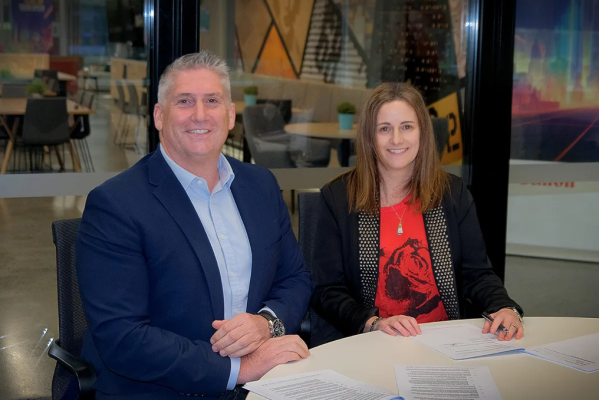 Canon Production Printing and Computaleta have joined forces in a new partnership agreement aimed at expanding the reach of the award-winning Colorado M-series and Arizona wide format printers within the New Zealand market