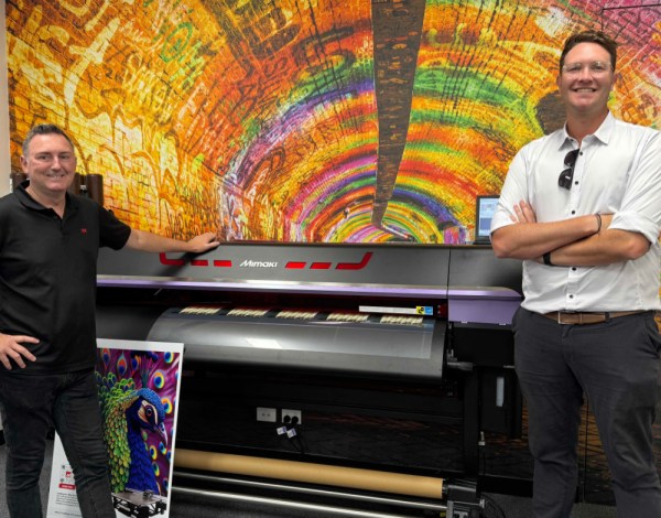 MSpicers showcases the new Mimaki UCVJ330-160 all-in-one