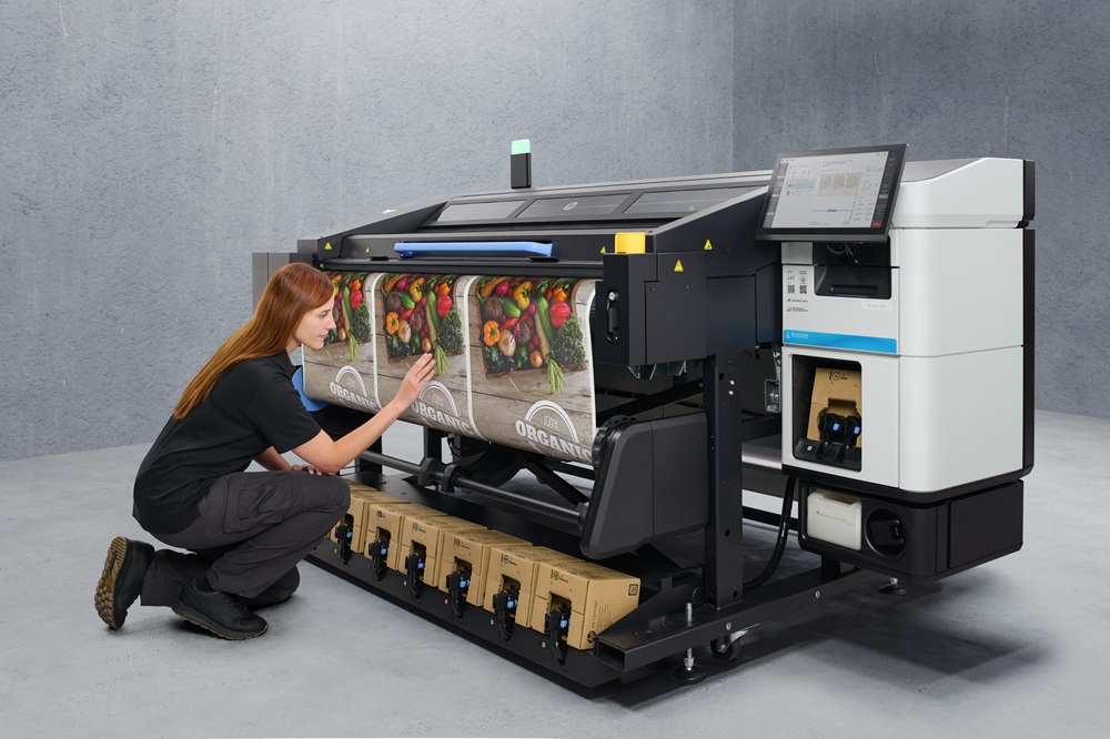 HP unveils new large format innovations at Amplify Conference 2025
